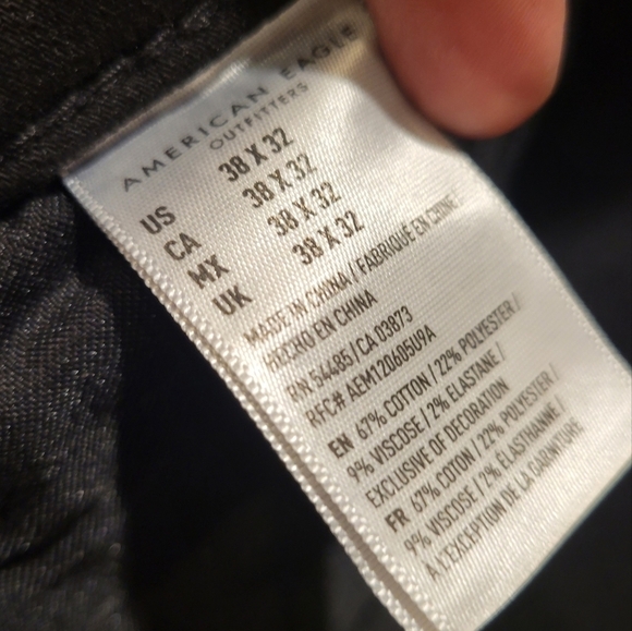 American Eagle Young Money Plaque Distressed Jeans Men's Size 38 X 32 - Picture 7 of 9